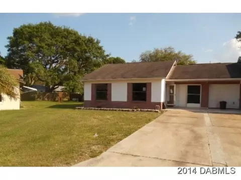 10 Hamlet Cir, Ormond Beach, FL 32174 photo 1