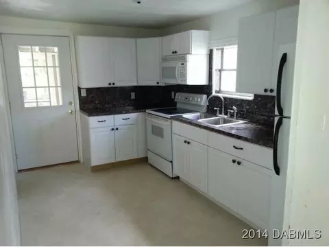 240 Willow Pl, Ormond Beach, FL 32174 photo 4