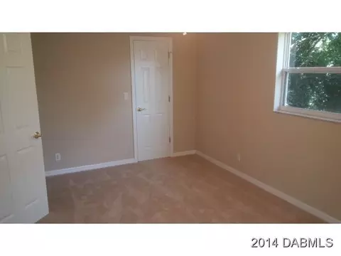 19 Concord Dr, Ormond Beach, FL 32176 photo 2