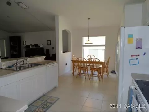 700 Coral Trace Blvd, Edgewater, FL 32132 photo 3