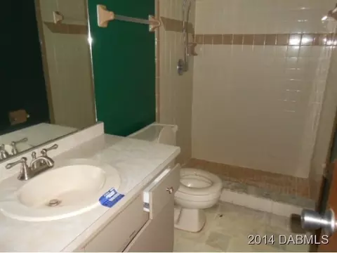 2825 Yule Tree Dr, Edgewater, FL 32141 photo 2