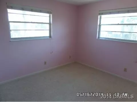 41 Plaza Dr, Ormond Beach, FL 32176 photo 9