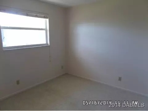 41 Plaza Dr, Ormond Beach, FL 32176 photo 8