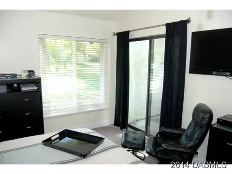 330 River Bluff Dr, Ormond Beach, FL 32174 photo 11