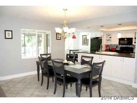 330 River Bluff Dr, Ormond Beach, FL 32174 photo 6