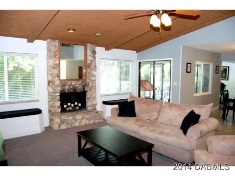 330 River Bluff Dr, Ormond Beach, FL 32174 photo 5