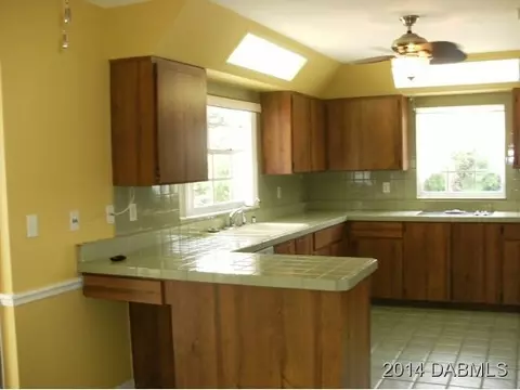 80 Dianne Dr, Ormond Beach, FL 32176 photo 4