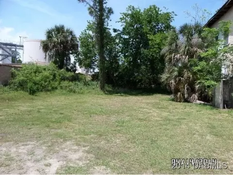 279 Oleander Pl, Ormond Beach, FL 32174 photo 2