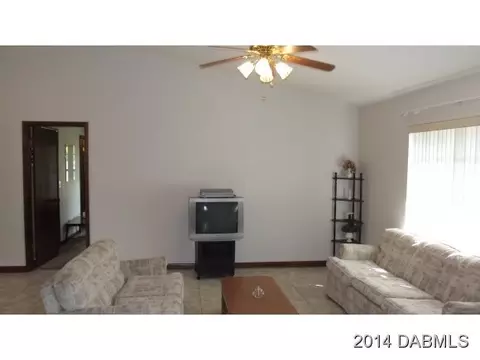 3014 Pine Tree Dr, Edgewater, FL 32141 photo 7