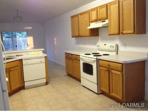 319 Broken Oak Dr, Edgewater, FL 32141 photo 11