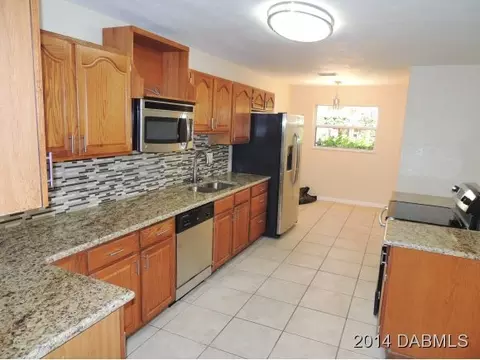 26 Sandra Dr, Ormond Beach, FL 32176 photo 4