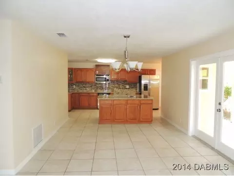26 Sandra Dr, Ormond Beach, FL 32176 photo 5