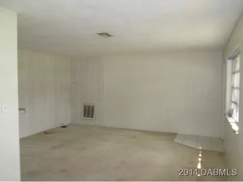 1810 Sabal Palm Dr, Edgewater, FL 32132 photo 4