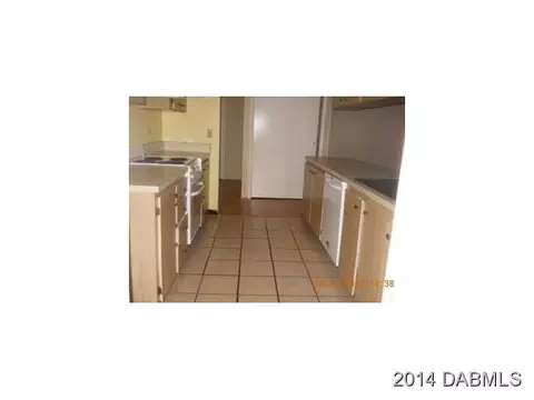 910 Woodmere Cir, Ormond Beach, FL 32174 photo 6