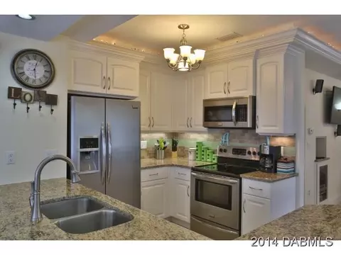 67 Brooks Dr, Ormond Beach, FL 32176 photo 3