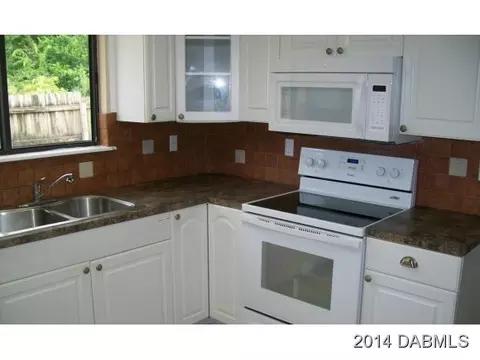 180 Dix Ave, Ormond Beach, FL 32174 photo 4