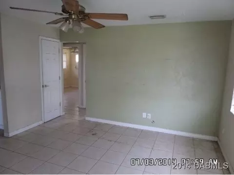 15 Beechwood Dr, Ormond Beach, FL 32176 photo 2