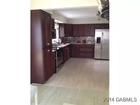 47 Plaza Dr, Ormond Beach, FL 32176 photo 7