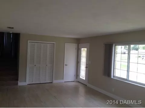 47 Plaza Dr, Ormond Beach, FL 32176 photo 3