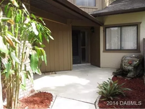 112 Horseshoe Trl, Ormond Beach, FL 32174 photo 2