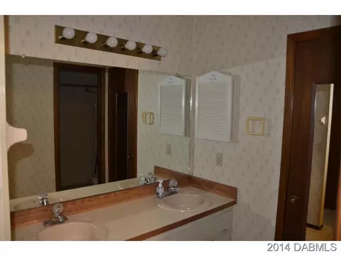 315 W Park Pl, Ormond Beach, FL 32174 photo 8