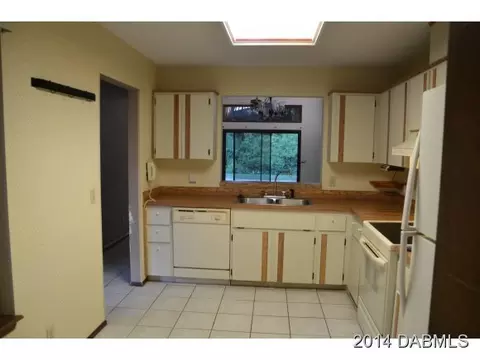 315 W Park Pl, Ormond Beach, FL 32174 photo 3
