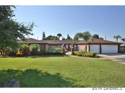 111 Fairway Dr, Ormond Beach, FL 32176 photo 1