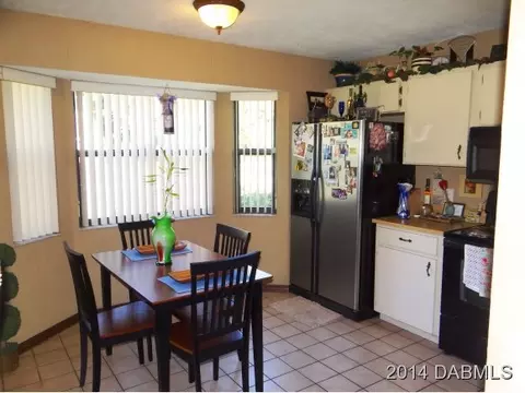 1 Aston Cir, Ormond Beach, FL 32174 photo 2