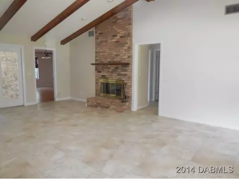 1522 N Beach St, Ormond Beach, FL 32174 photo 2