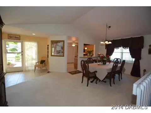 43 Treetop Cir, Ormond Beach, FL 32174 photo 4