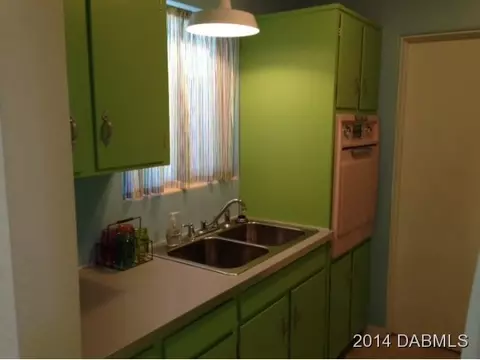 26 Seabreeze Dr, Ormond Beach, FL 32176 photo 5