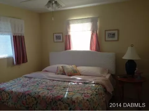 26 Seabreeze Dr, Ormond Beach, FL 32176 photo 15