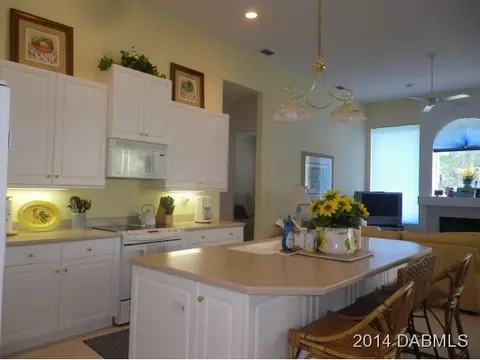 1086 Hampstead Ln, Ormond Beach, FL 32174 photo 5