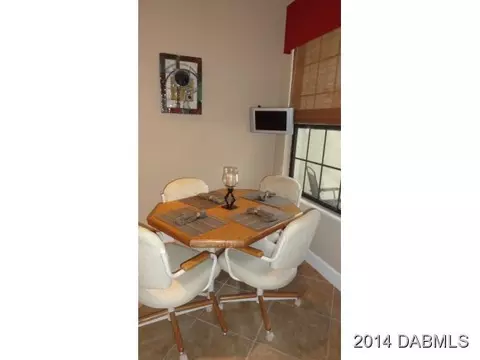 718 Cobblestone Dr, Ormond Beach, FL 32174 photo 6