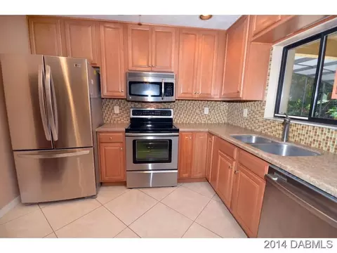 3108 Oak Ln, Edgewater, FL 32132 photo 5