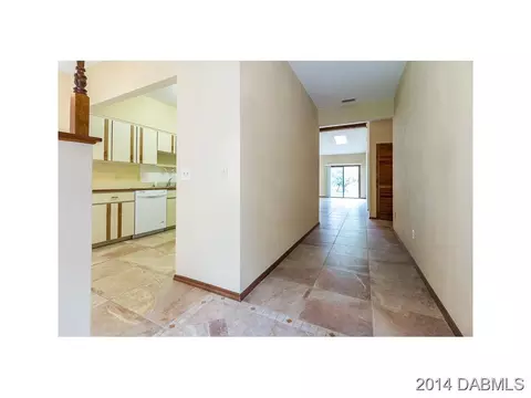 10 Mayfield Ter, Ormond Beach, FL 32174 photo 2