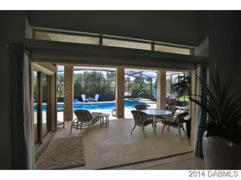 8 Julie Dr, Ormond Beach, FL 32176 photo 4