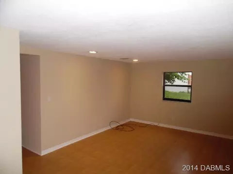 15 Juniper Dr, Ormond Beach, FL 32176 photo 6
