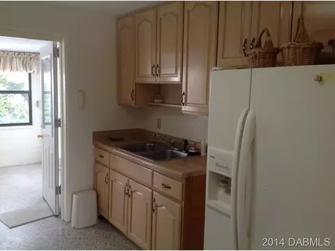 2 River Shore Dr, Ormond Beach, FL 32176 photo 4