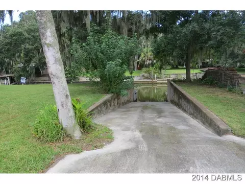 159 Azalea Rd, Edgewater, FL 32141 photo 3