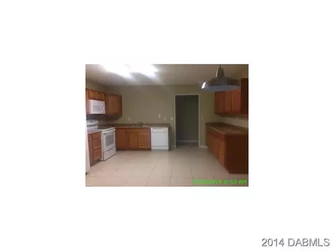 1252 Vanderbilt Dr, Ormond Beach, FL 32174 photo 3