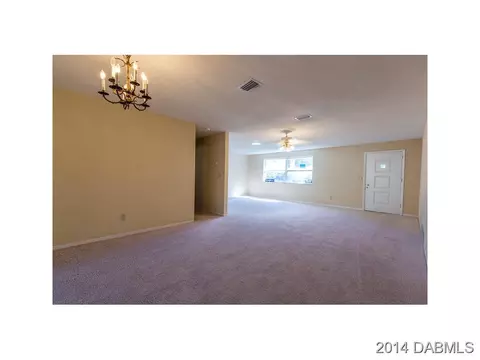 27 Silk Oaks Dr, Ormond Beach, FL 32176 photo 4