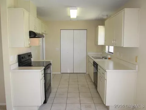 429 Sandpiper Ct, Edgewater, FL 32141 photo 7