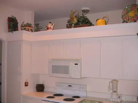 1172 Athlone Way, Ormond Beach, FL 32174 photo 8