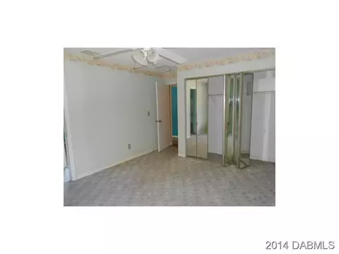 1735 Maplewood Dr, Edgewater, FL 32132 photo 5