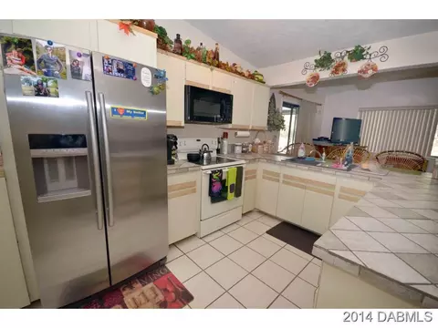 3580 Omni Cir, Edgewater, FL 32141 photo 2