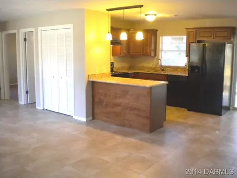 515 Laurel Dr, Ormond Beach, FL 32174 photo 3