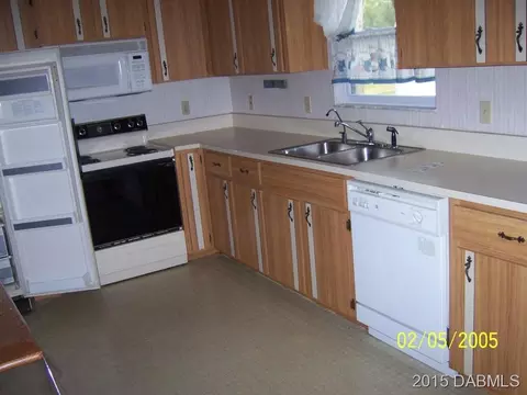 3421 Juniper Dr, Edgewater, FL 32141 photo 9