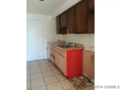 185 Bosarvey Dr, Ormond Beach, FL 32176 photo 5