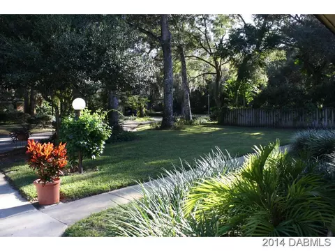 21 Janet Cir, Ormond Beach, FL 32174 photo 3